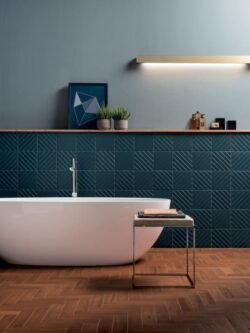 Płytki do łazienki 3D w ciemnoniebieskim kolorze na ścianę - Marca Corona 4d Diagonal Deep Blue 20x20cm. Włoskie kwadratowe kafelki łazienkowe.