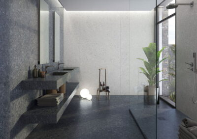 Płytki lastryko terrazzo łazienka - CIFRE Reload White Mat. Rect. 60×120cm. Łazienka z szarymi płytkami terrazzo na podłodze i ścianie.