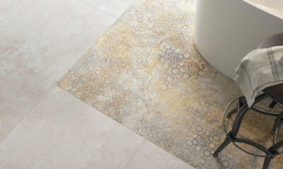 Płytki podłogowe patchwork- NAXOS Fresco scaligeri 60×120 cm. Płytki patchworkowe na podłodze w łazience.