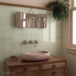 Płytki zielone łazienkowe - Equipe Arrow Green halite 5x25 cm. Oliwkowe kafelki do łazienki na ścianę. Hiszpańskie płytki dekoracyjne.