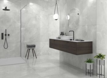 Szare płytki marmurowe Absolut Axel Grey lappato 60x120cm w łazience na podłodze i ścianie