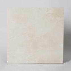 Absolut Sajalin Cream 80x80 - Kremowe płytki, imitujące delikatny marmur. Kafelki w kwadratowym formacie.