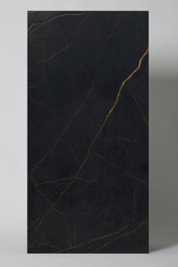 Czarne płytki ala marmur FLAVIKER Supreme Evo Noir laurent antic 3D 60x120