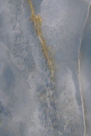 Niebieski marmur płytki - Aland Lappato 60x60 cm. Kafle z powierzchnią lappato - półpoler, imitujące niebieski marmur.