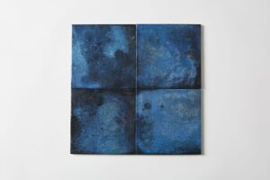 Niebieskie płytki ścienne w starym stylu, retro - Peronda Harmony Legacy blue. Płytki w kwadratowym formacie 15x15cm na ścianę do kuchni lub łazienki.