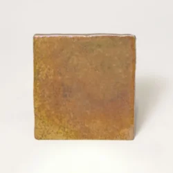 Kwadratowe bursztynowe płytki opalizujące ścienne Life Ceramica JOY AMBAR 10X10. Kafelki ceramiczne, rzemieślnicze w połysku.