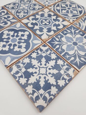 Kafelki typu patchwork, niebieskie - Peronda FS FAENZA-A 33x33 cm. Hiszpańska płytka biało-niebieska, patchwork na ścianę i podłogę.
