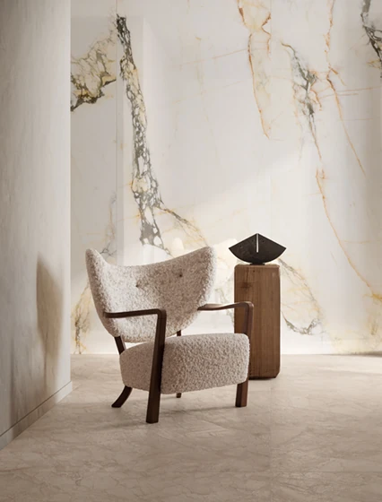 Płytka La Faenza Blanco Almond 120x120 – beżowy kamień na podłodze