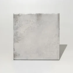 Białe płytki kwadratowe błyszczące retro Harmony Legacy White 15x15. kafelki ścienne, postarzane