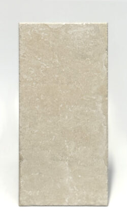 Gresy włoskie z efektem kamienia CERDOMUS Ostuni Avorio 20x40