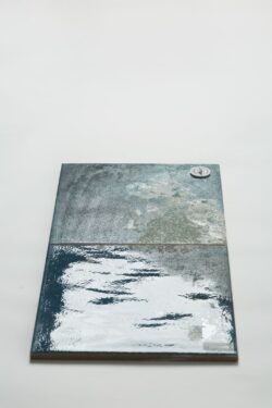 Kafle vintage - Peronda Fs TRADITION SQUARE BLUE LT 20x40 cm. Płytki ceramiczne z matową i błyszczącą powierzchnią na ścianę w kolorze niebieskim.