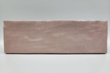 Różowe płytki ścienne - Harmony RIAD PINK 6,5×20cm. Cegiełki ceramiczne na ścianę z nierówną powierzchnią w połysku . Kafelki do łazienki, kuchni.