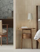 Płytki cegiełki kaszmirowe ścienne Marca Corona Miniature Cera Cashmere Melato 6X24 J424. Małe kafelki z satynową, matową powierzchnią.