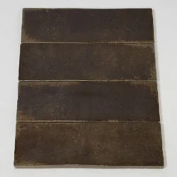 Kafelki cegiełki brązowe ścienne retro Natucer Lineage Dark Coffee 6.5x20. Płytki w małym formacie z błyszczącą powierzchnią.