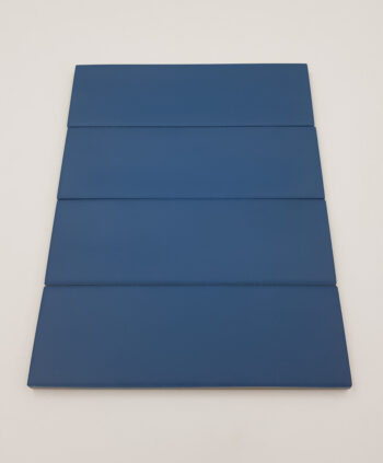 Kafelki niebieskie - Peronda Harmony Glint Blue Matt 5x15cm. Małe płytki ścienne z matową, lekko nierówną powierzchnią.