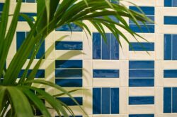 Małe płytki łazienkowe - Peronda Harmony Glint 5x15cm