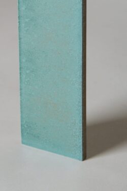 Płytki turkusowe do kuchni- Marazzi Lume Turquoise lx ma9n. Płytki cegiełki w formacie 6x24cm na ścianę i podłogę, postarzane z błyszczącą powierzchnią.