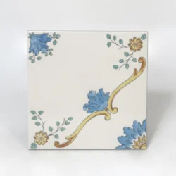 SAVOIA Cotto Mediterraneo Nerano 21,6X21,6<span class="opis"> Gresy ze wzorem kwiatowym</span>