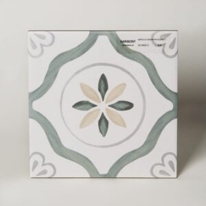 Kafelki rustykalne - Peronda Harmony SIROCCO GREEN PETALS 22,3×22,3 cm. Kwadratowe kafelki ceramiczne z zielonym wzorem na podłogę i ścianę do kuchni i salonu.