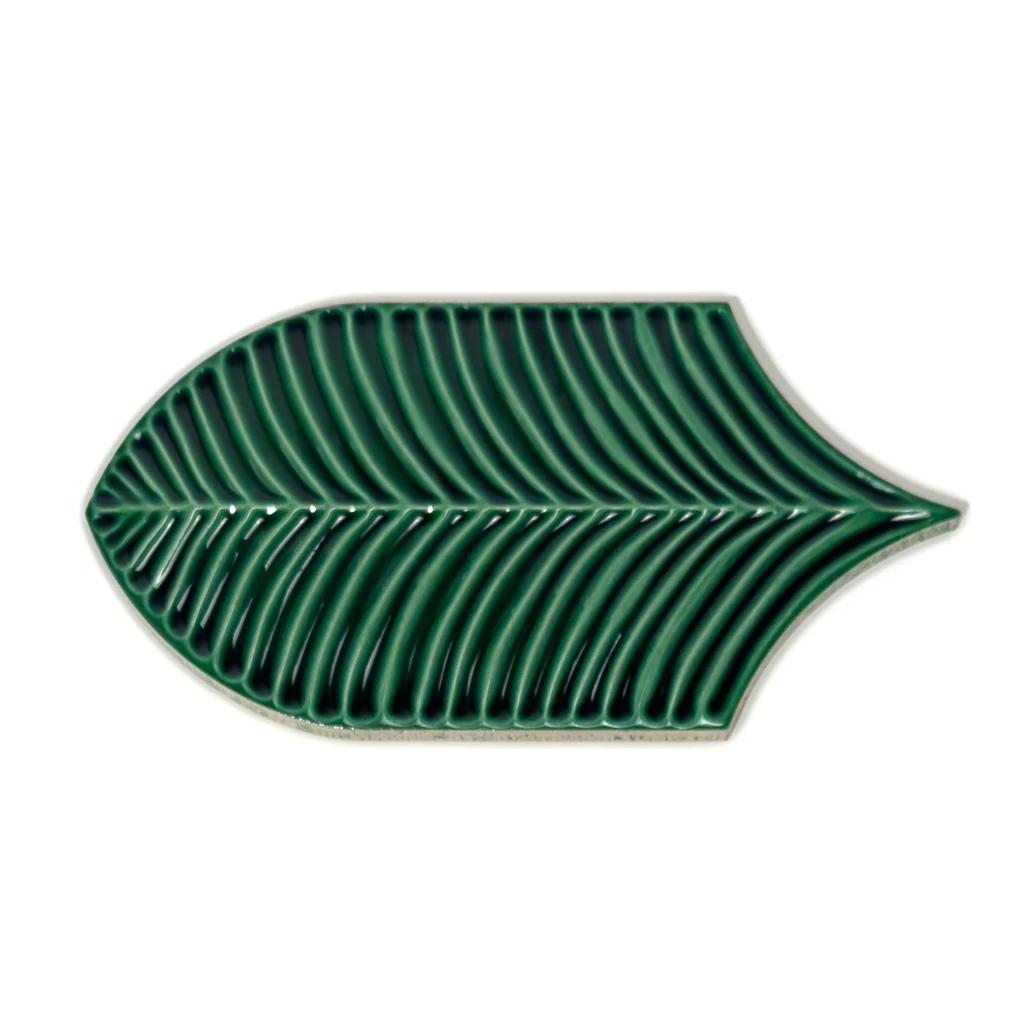 Płytki dekor liście Acquario Due Calathea Lucida A52 10x20cm Włoska ceramika dekoracyjna na ścianę w kształcie zielonego liścia 3D