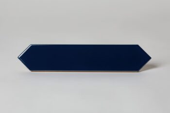 Płytki cegiełki niebieskie - Equipe Arrow Adriatic blue 5x25 cm. Kafelki ceramiczne, ścienne z połyskiem na ścianę.