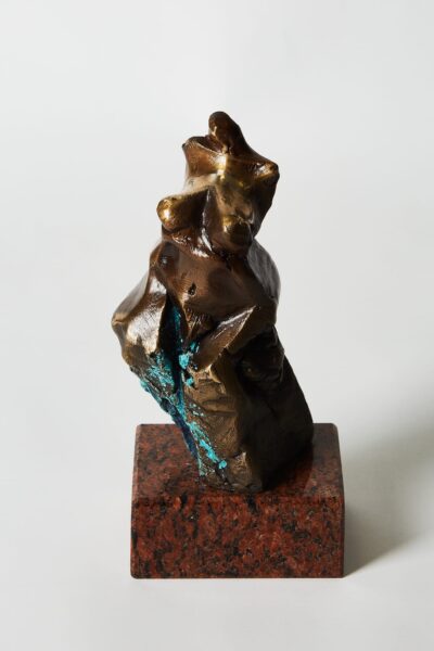 Rzeźba brąz patynowany - Wenus. Postać inspirowana m.in. Wenus z Willendorfu. Figura na podstawie granitowej.